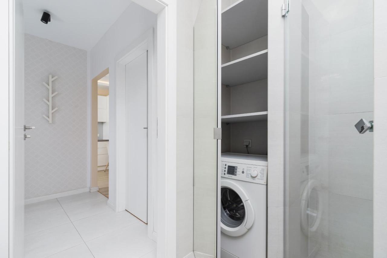 Apartment Romanowicza Cracow By Renters Краков Экстерьер фото